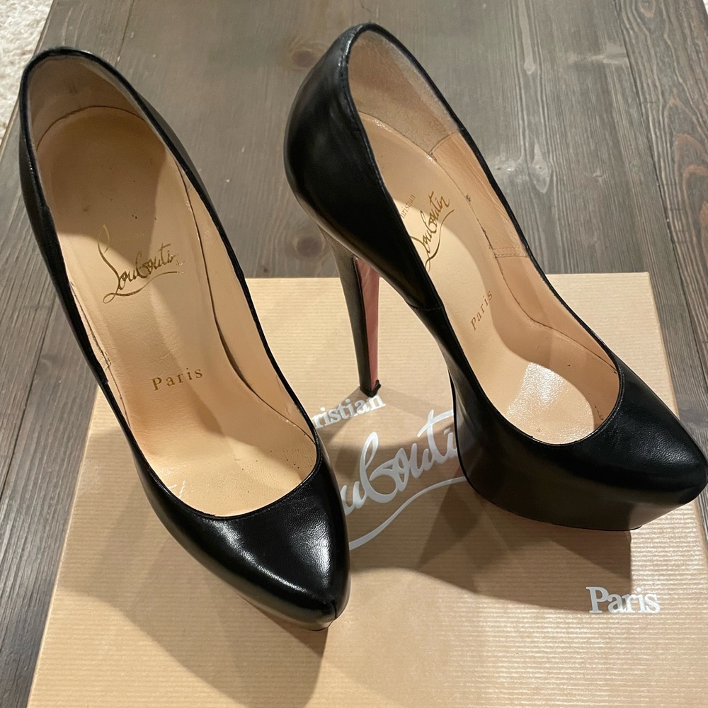 Christian Louboutin Daffodile Black Leather Platform Pumps